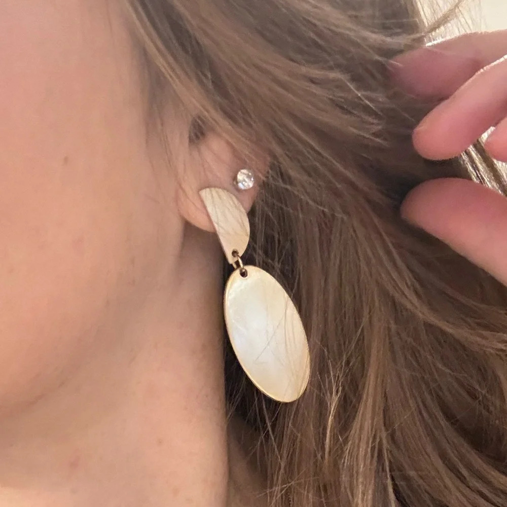 Free with any purchase Earrings